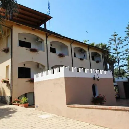 Villaggio Club Costa Degli Dei 리조트