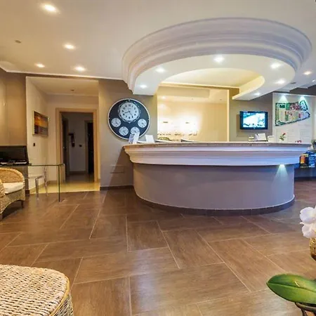 Villaggio Club Costa Degli Dei 산니콜로