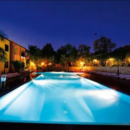 Villaggio Club Costa Degli Dei 산니콜로