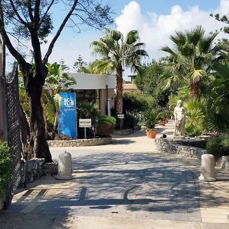Villaggio Club Costa Degli Dei 리조트