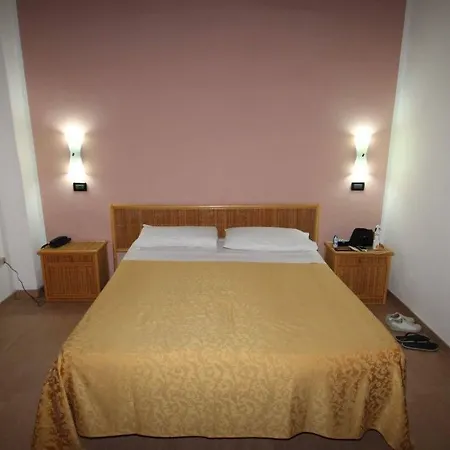 Hotel Villaggio Club Costa Degli Dei 4*