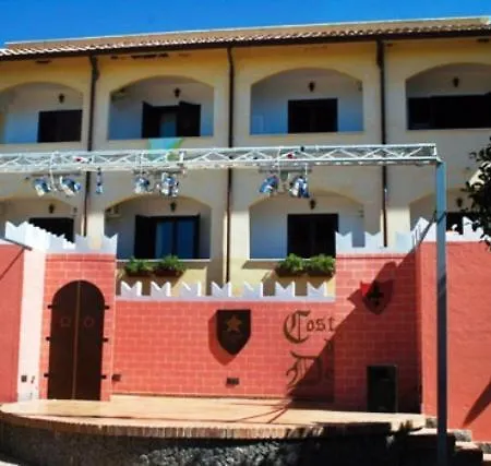 리조트 Villaggio Club Costa Degli Dei