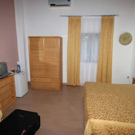 Villaggio Club Costa Degli Dei 4*